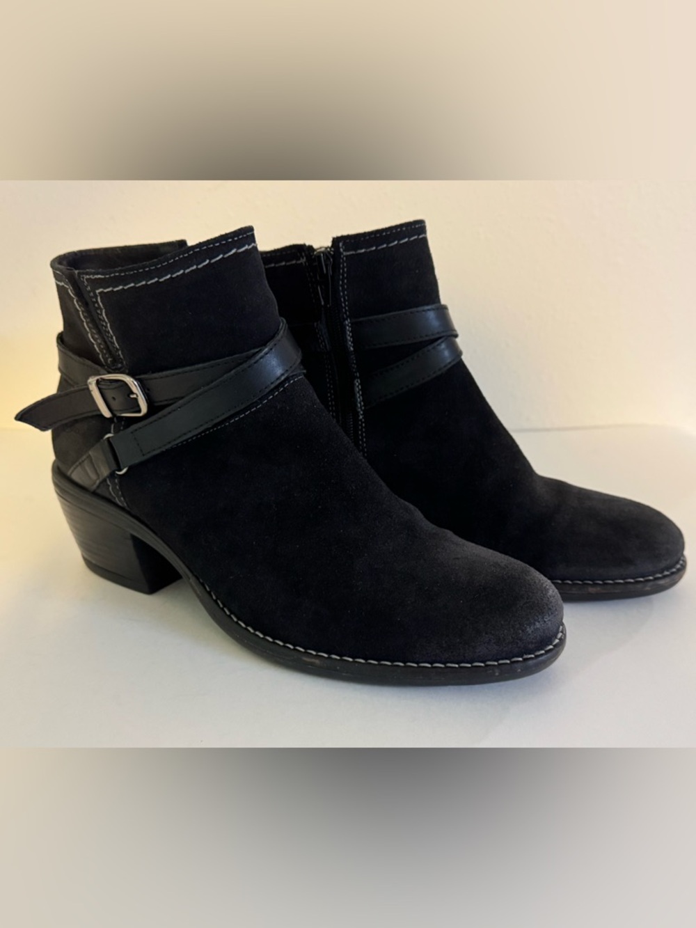 Bos & Co Waterproof Suede Ankle Boots “Greenville” Black Size US 9.5. EURO 40